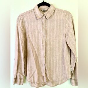 Orvis Tan Linen blend Button Down Shirt. XS